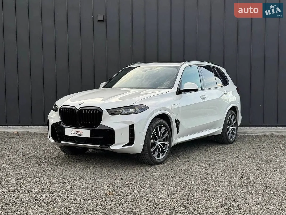 BMW X5, 2023