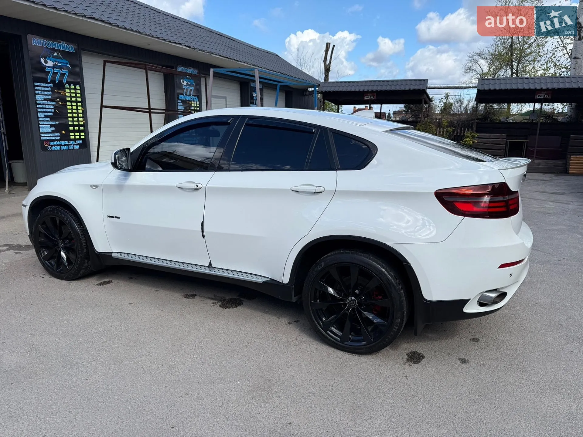 BMW X6, 2011