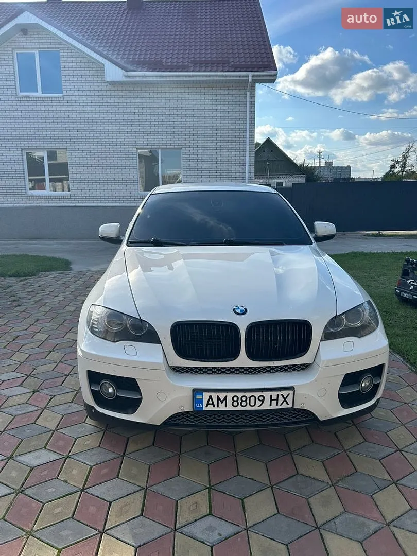 BMW X6, 2011