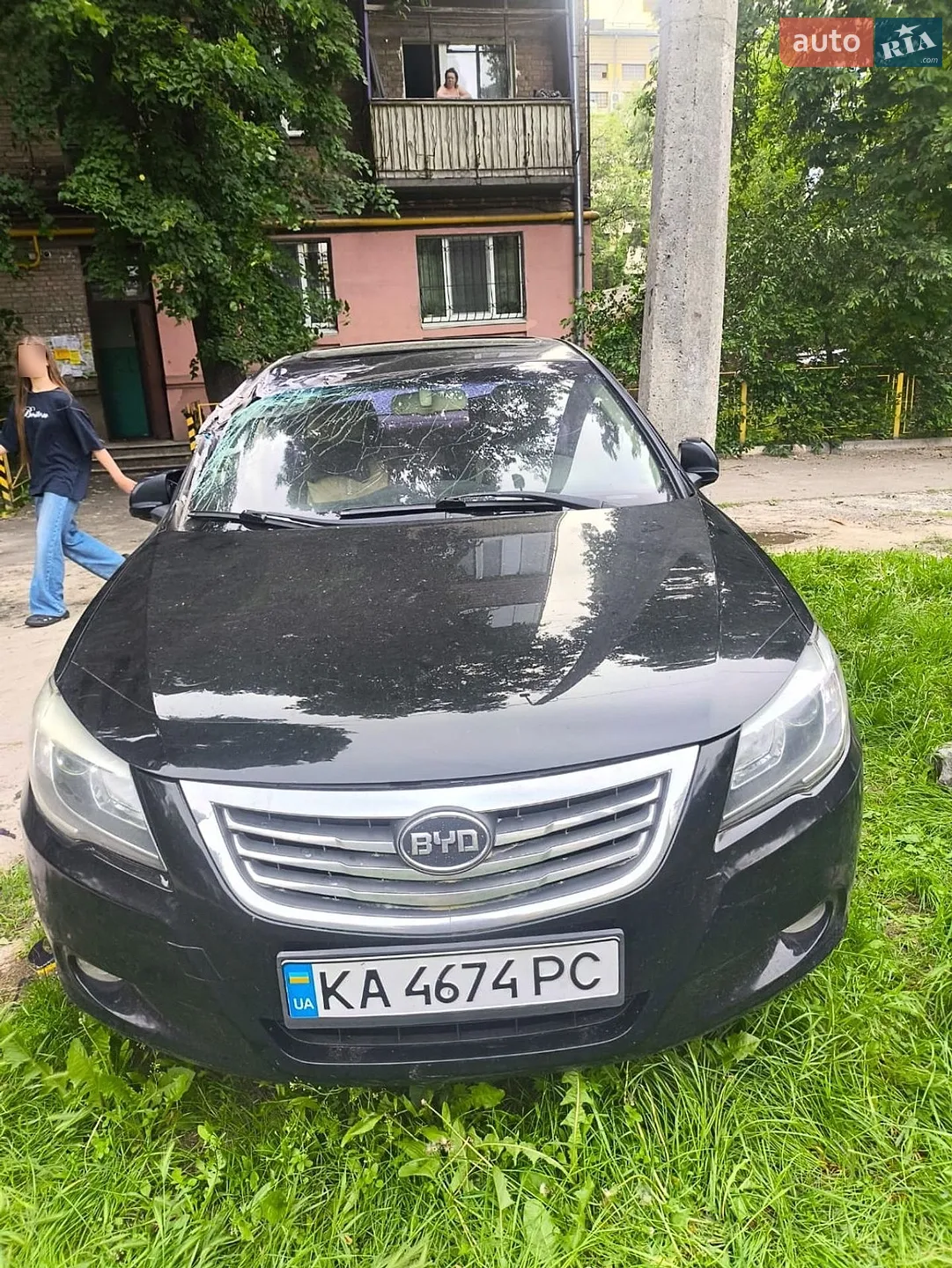 BYD G6, 2012