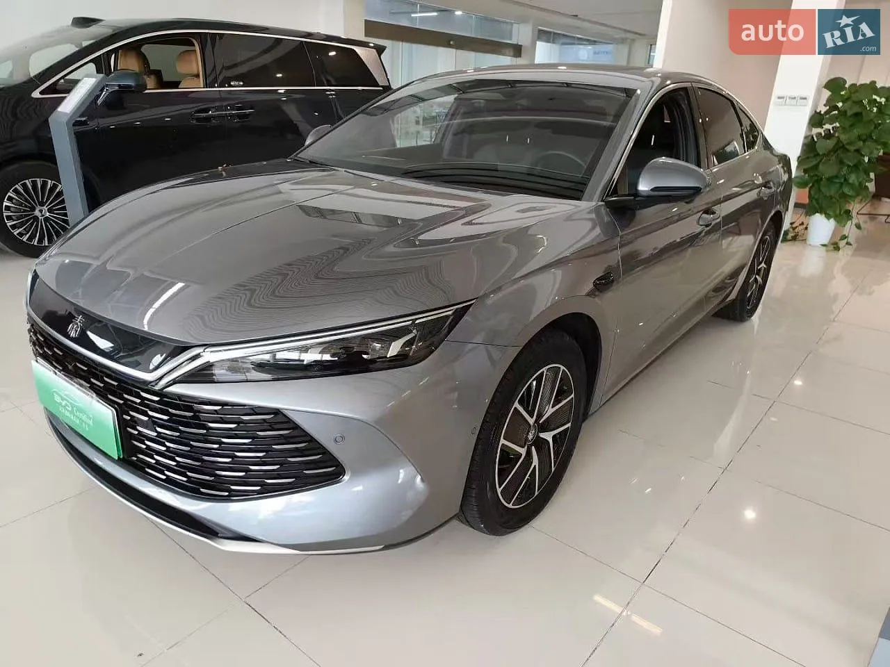 BYD Qin L, 2025