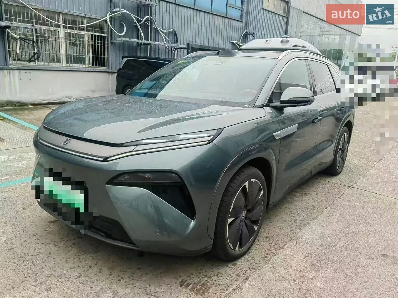 BYD Tang L, 2025