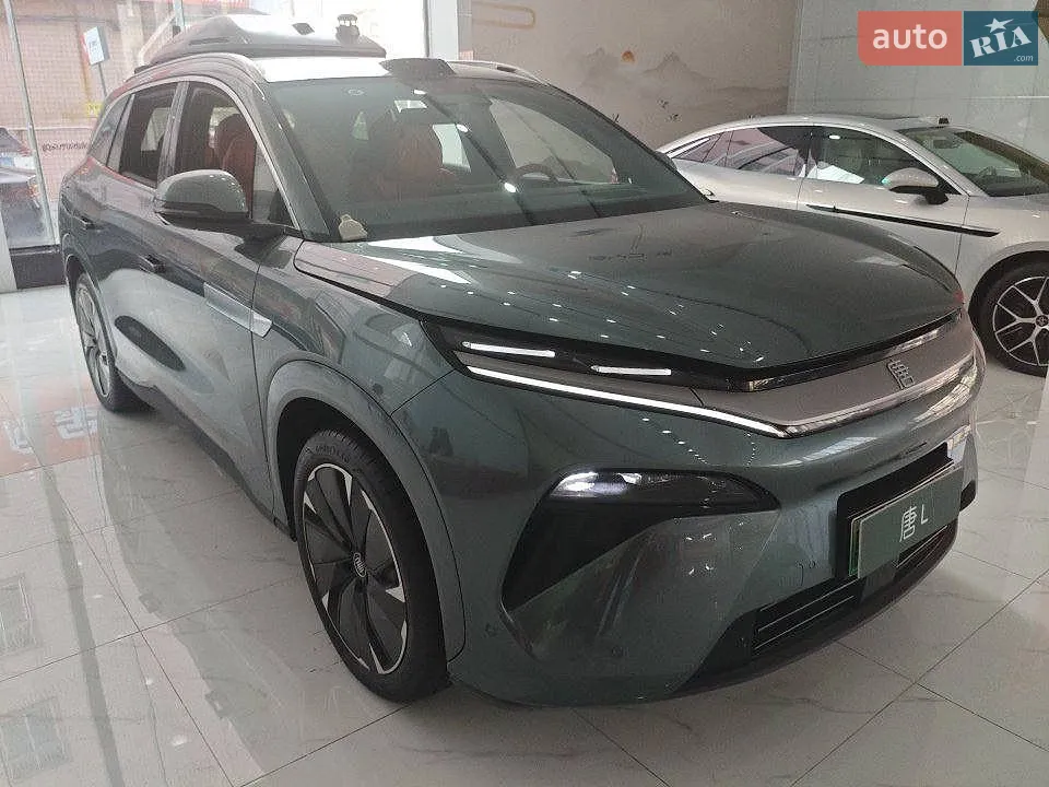 BYD Tang L, 2025