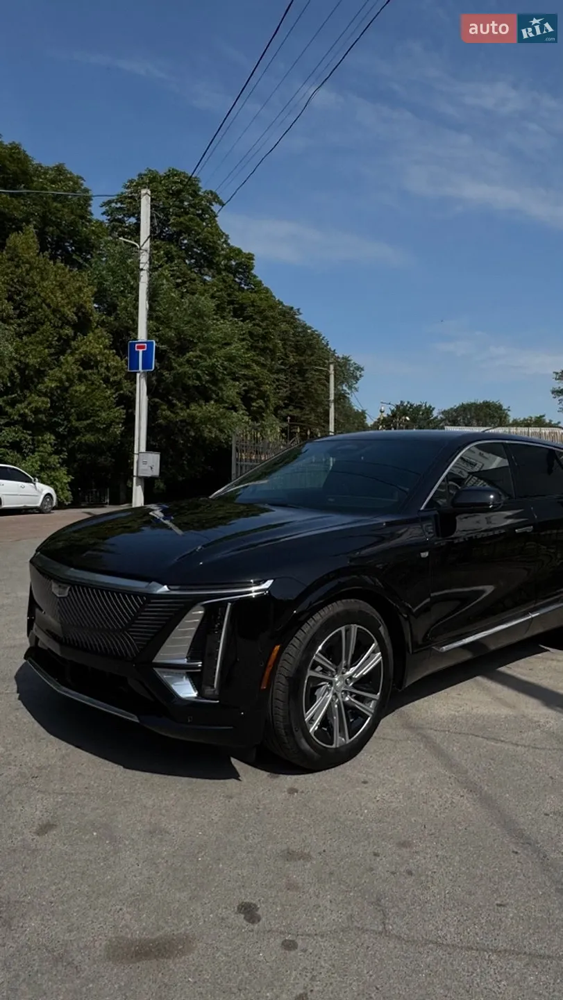Cadillac Lyriq, 2023