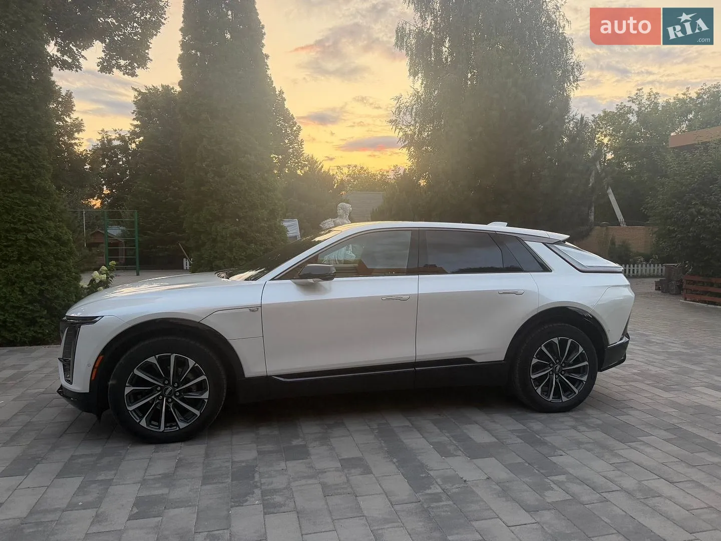 Cadillac Lyriq, 2023
