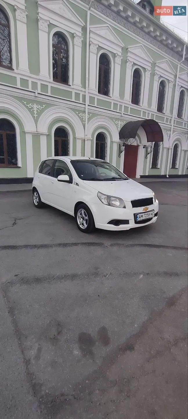 Chevrolet Aveo, 2010