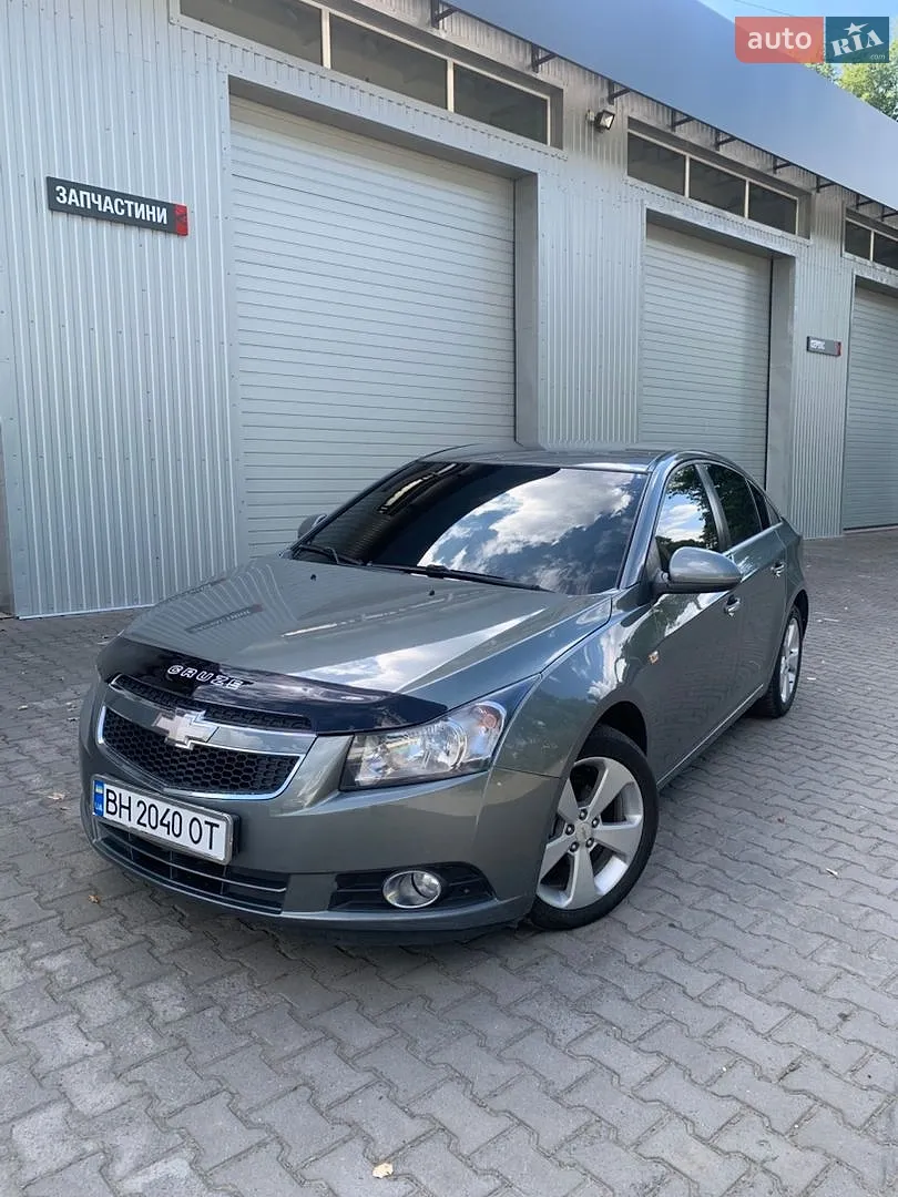 Chevrolet Cruze, 2010