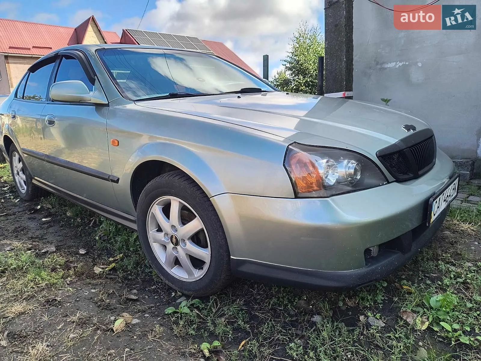 Chevrolet Evanda, 2004
