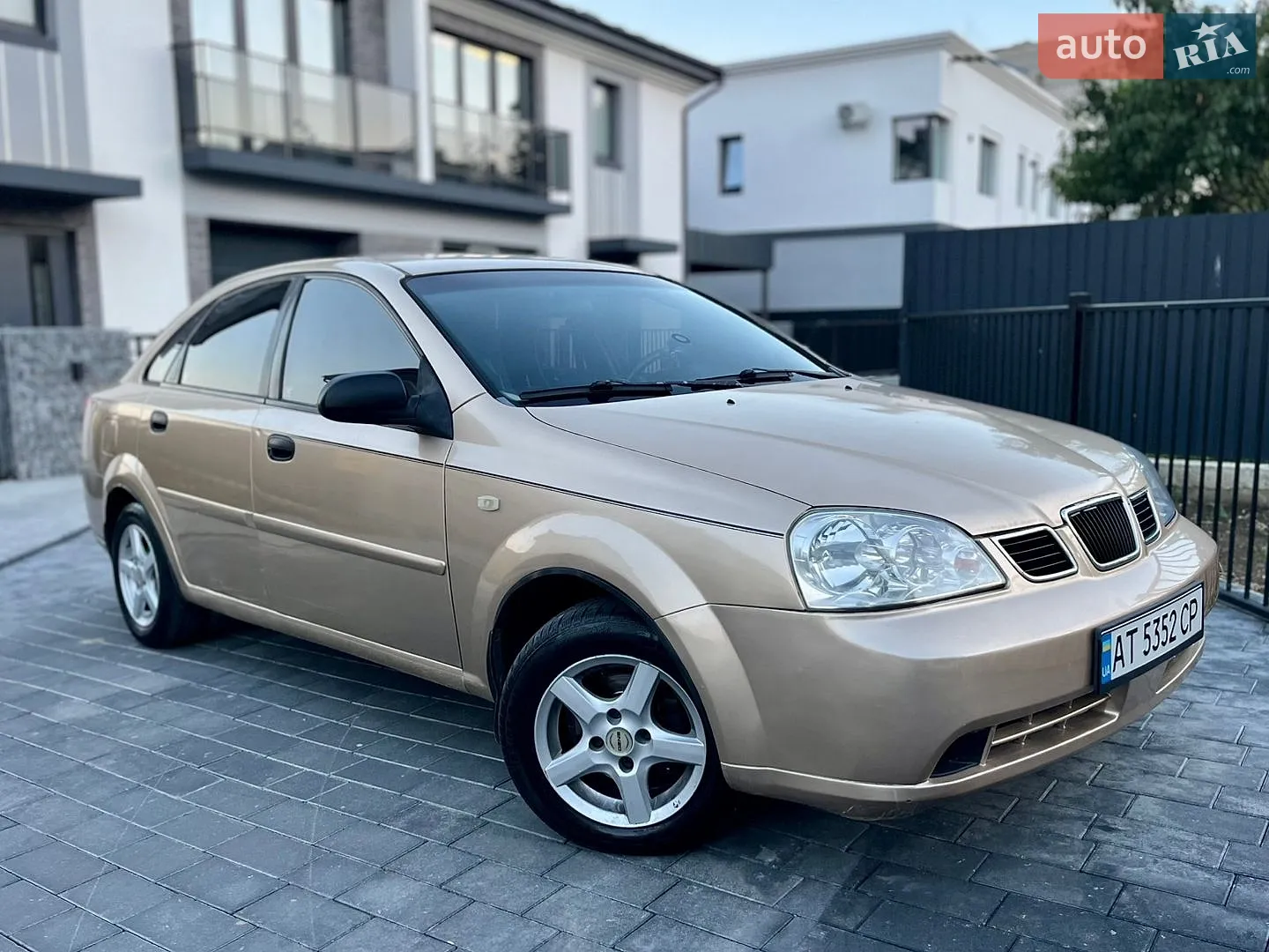 Chevrolet Nubira, 2004