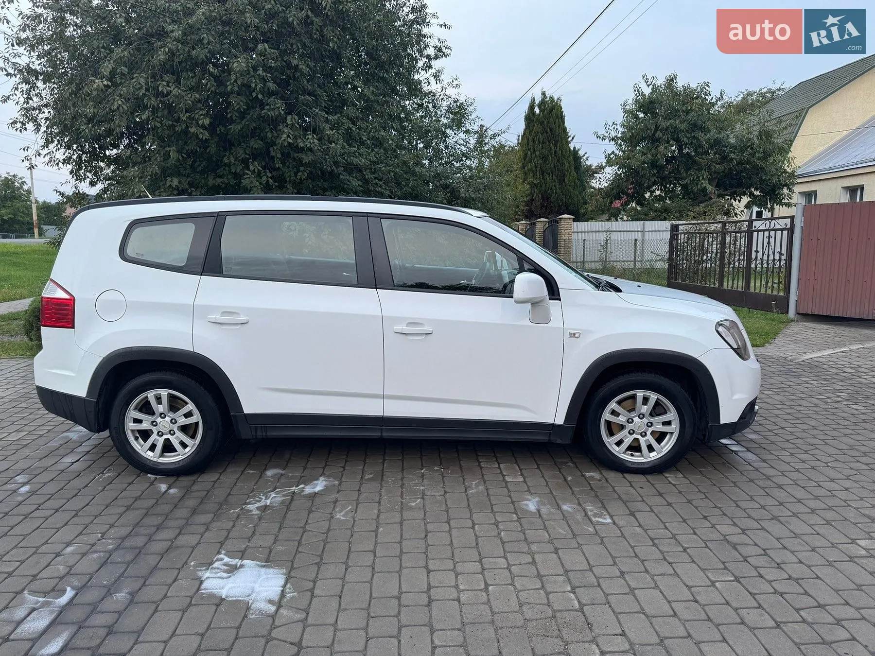 Chevrolet Orlando, 2012