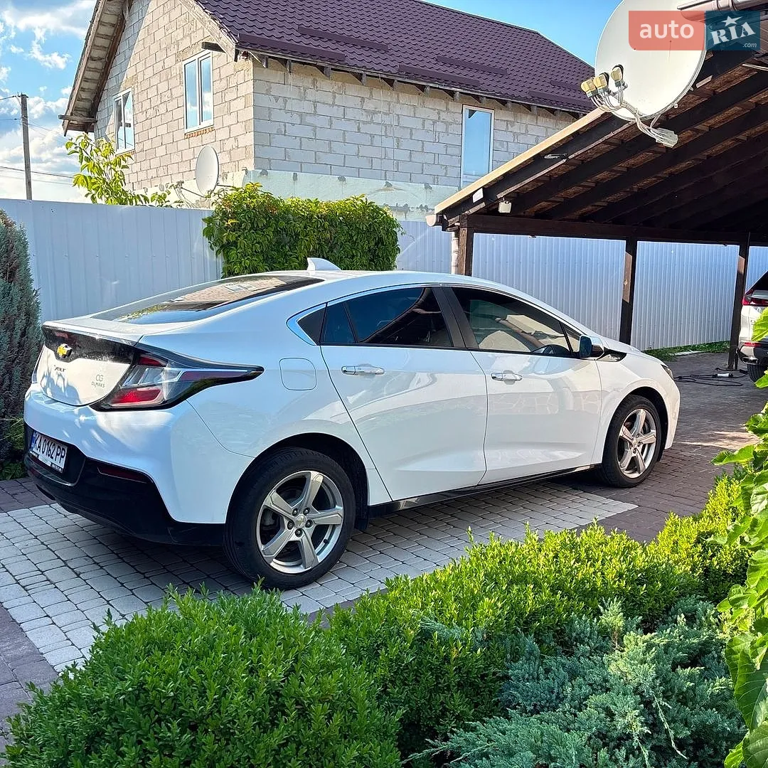 Chevrolet Volt, 2016