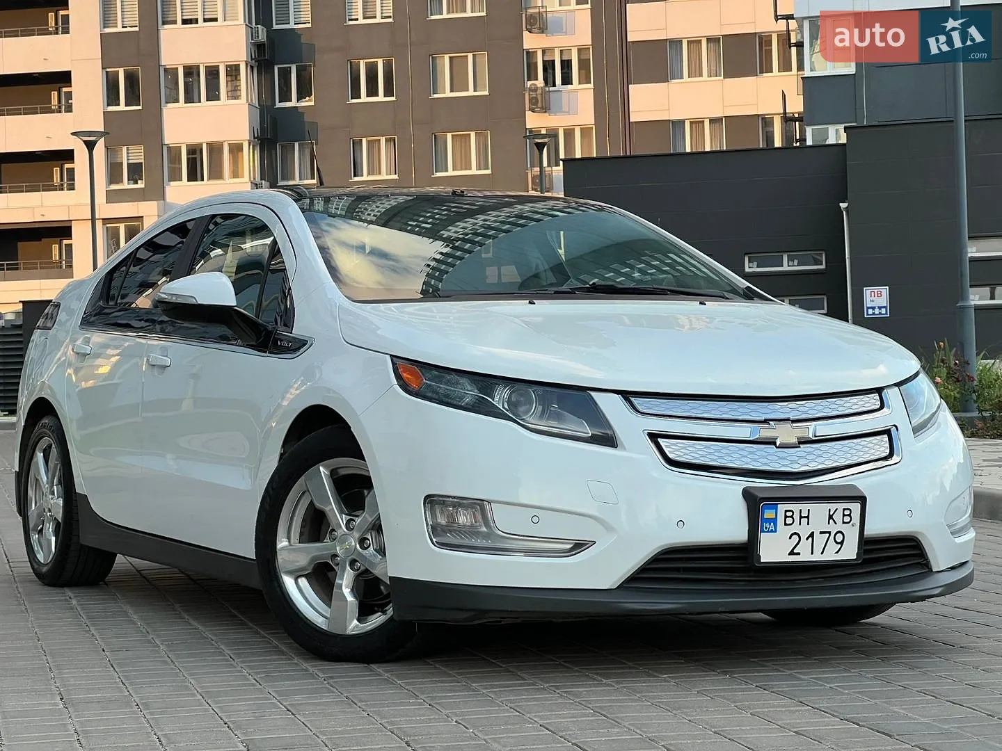 Chevrolet Volt, 2011