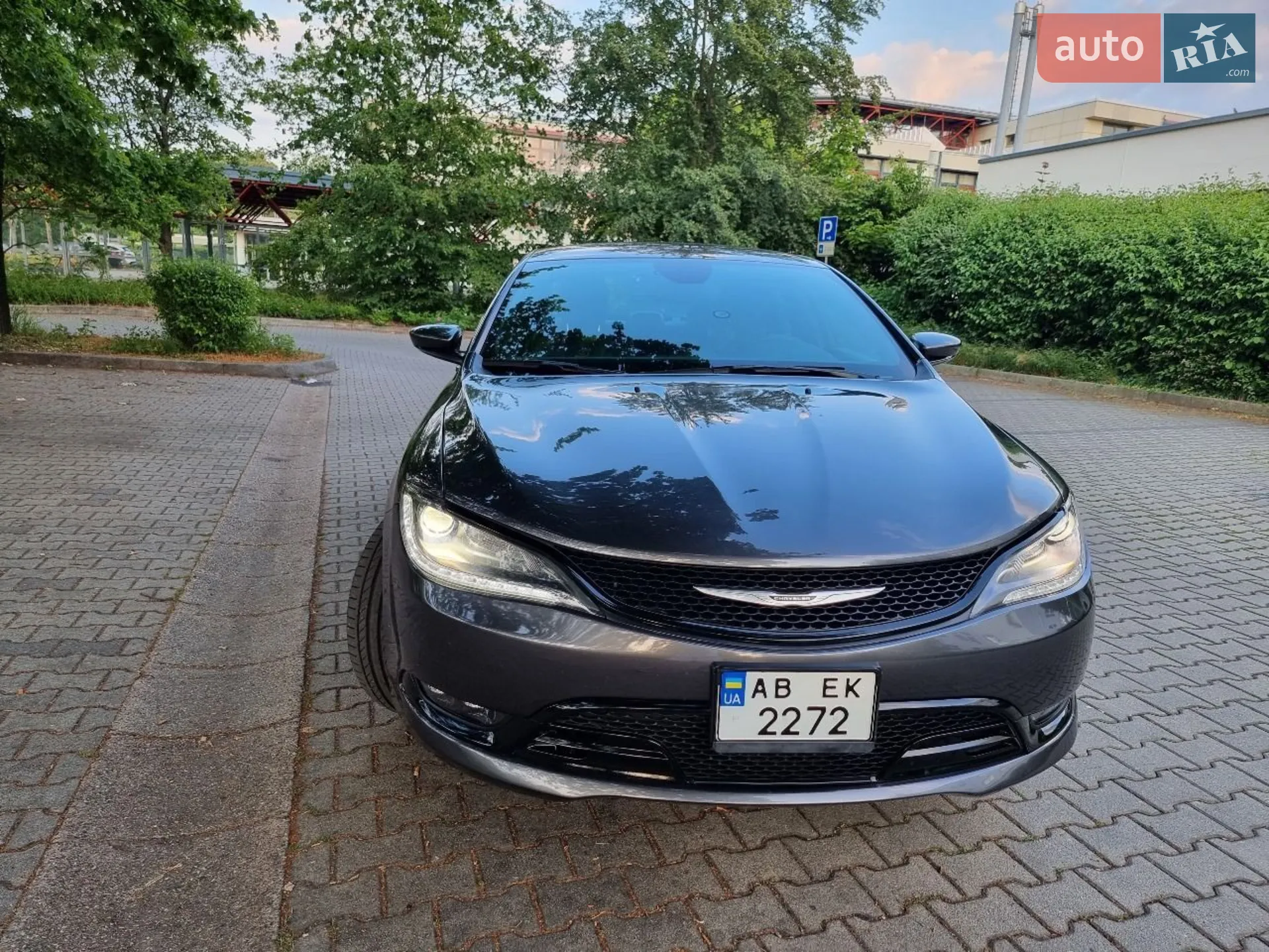 Chrysler 200, 2016