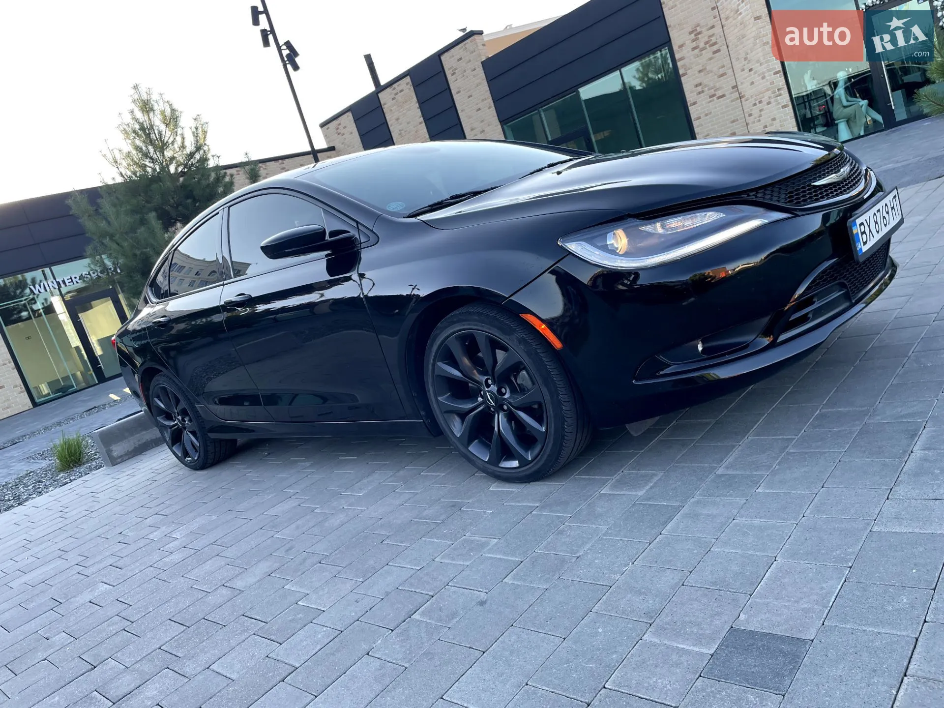 Chrysler 200, 2015