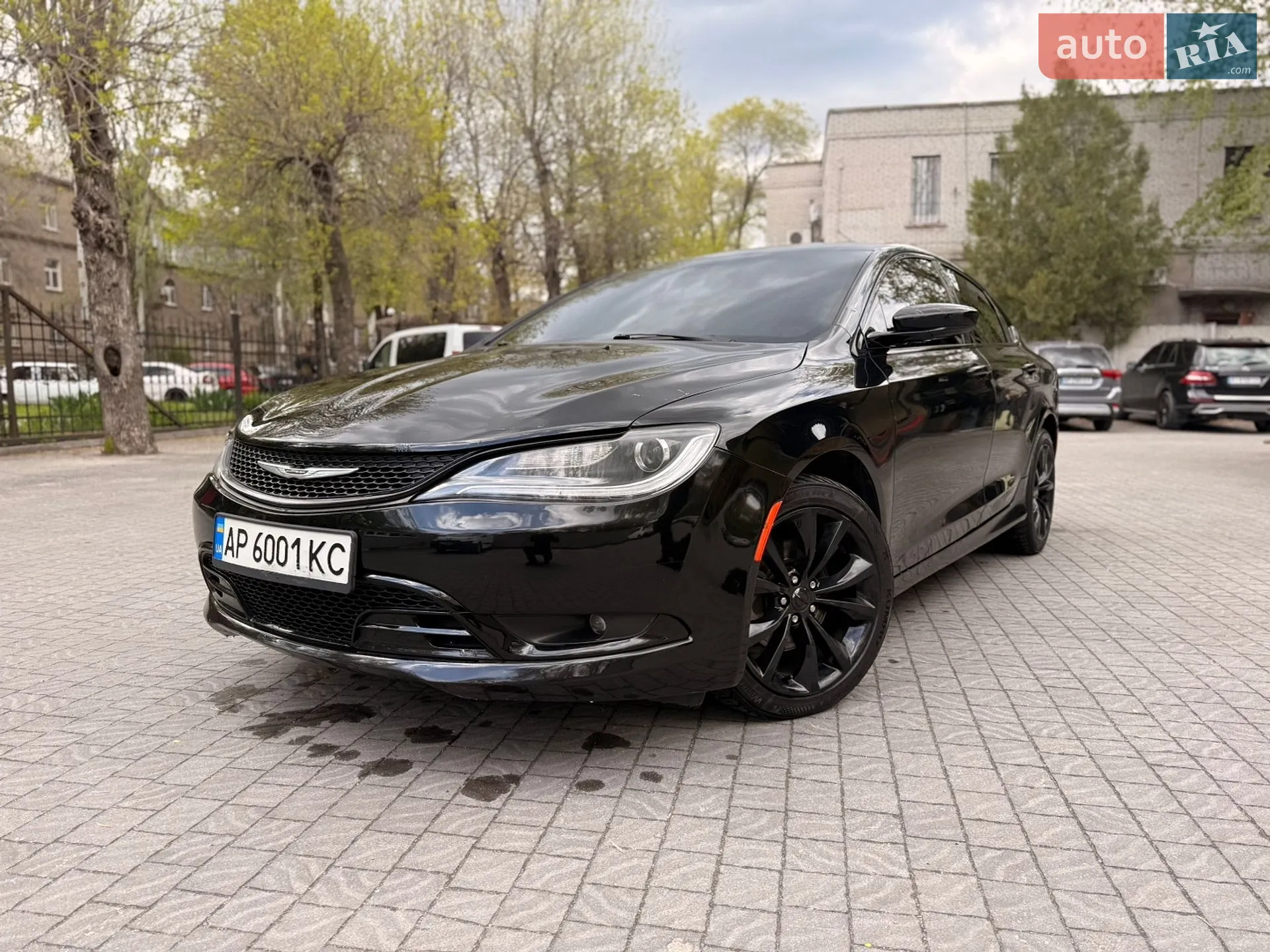 Chrysler 200, 2015