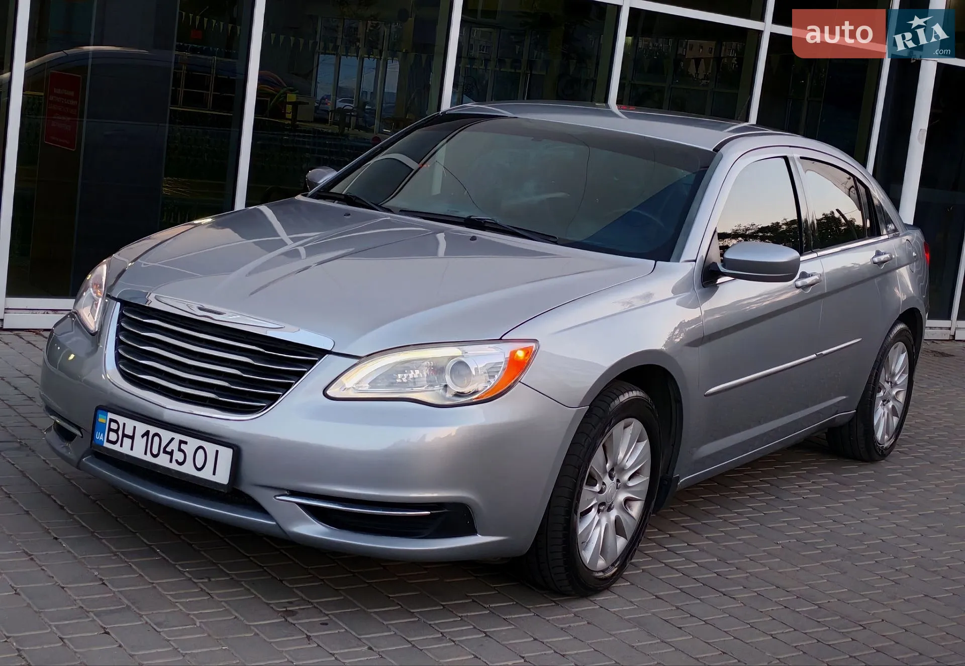 Chrysler 200, 2014