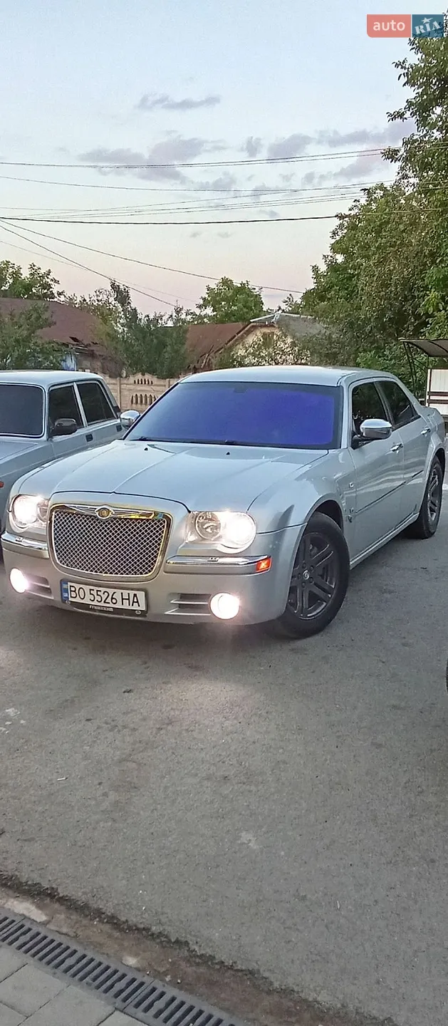 Chrysler 300C, 2005