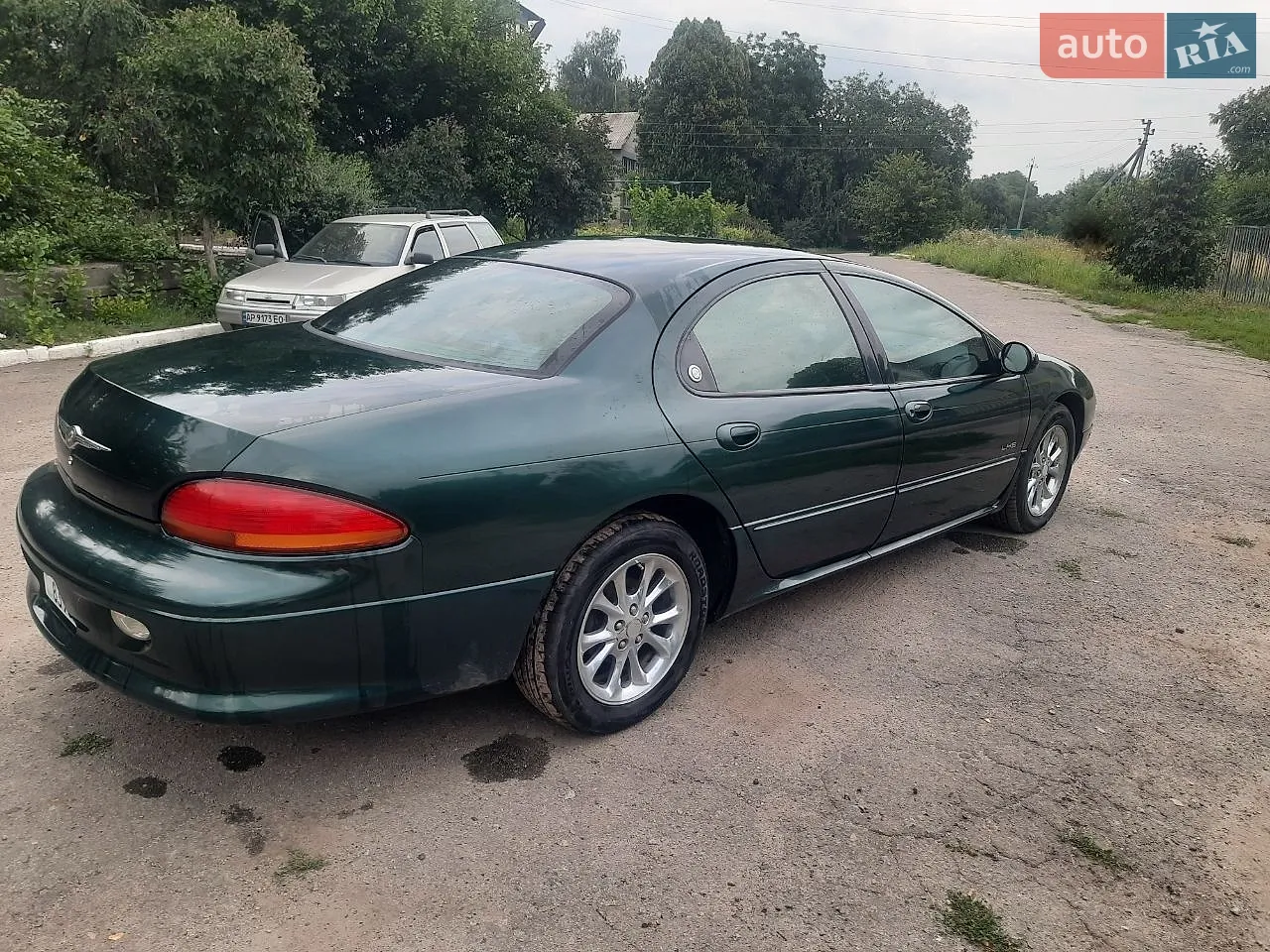 Chrysler LHS, 1998