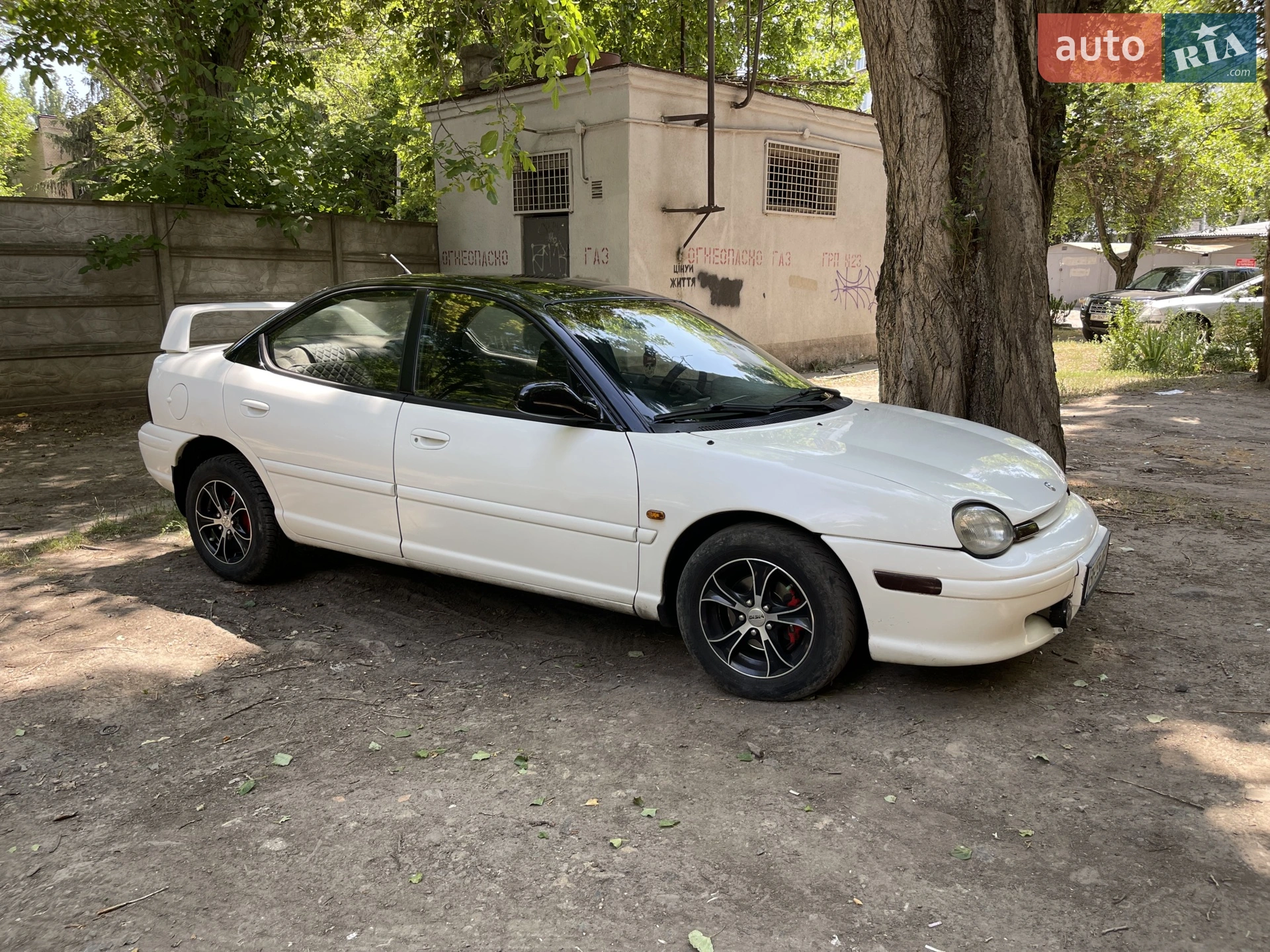Chrysler Neon, 1994