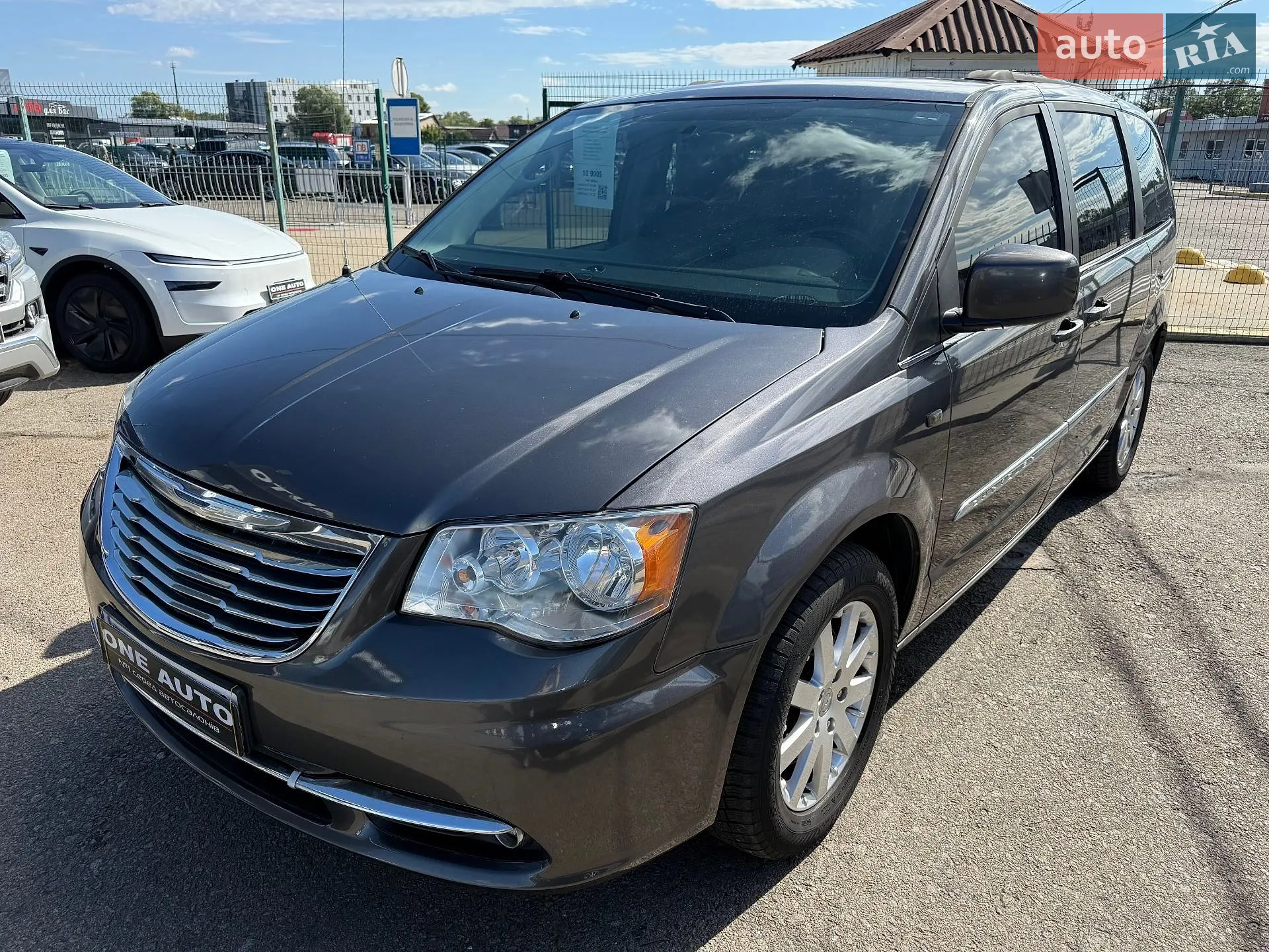 Chrysler Town & Country, 2014