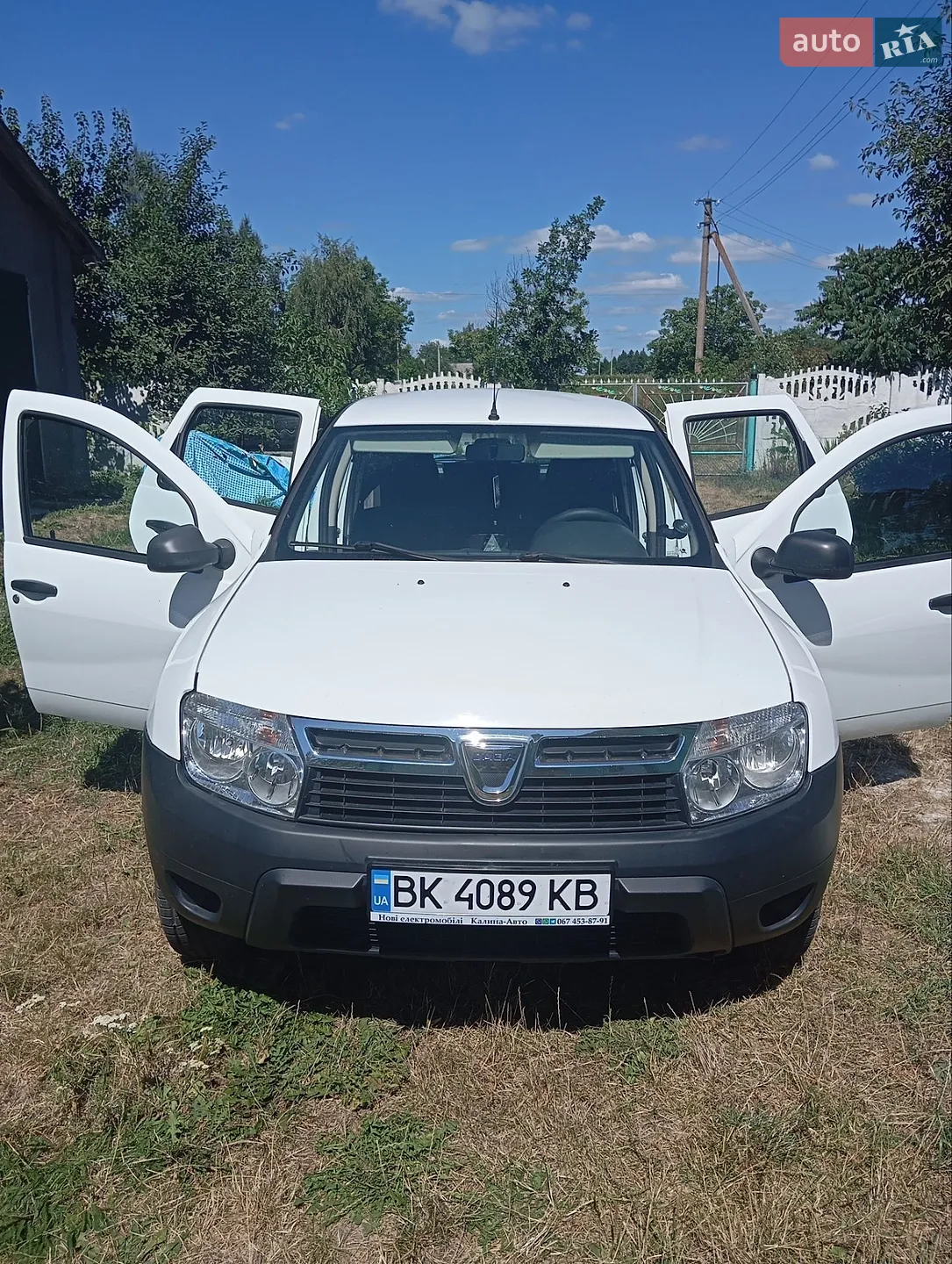 Dacia Duster, 2011
