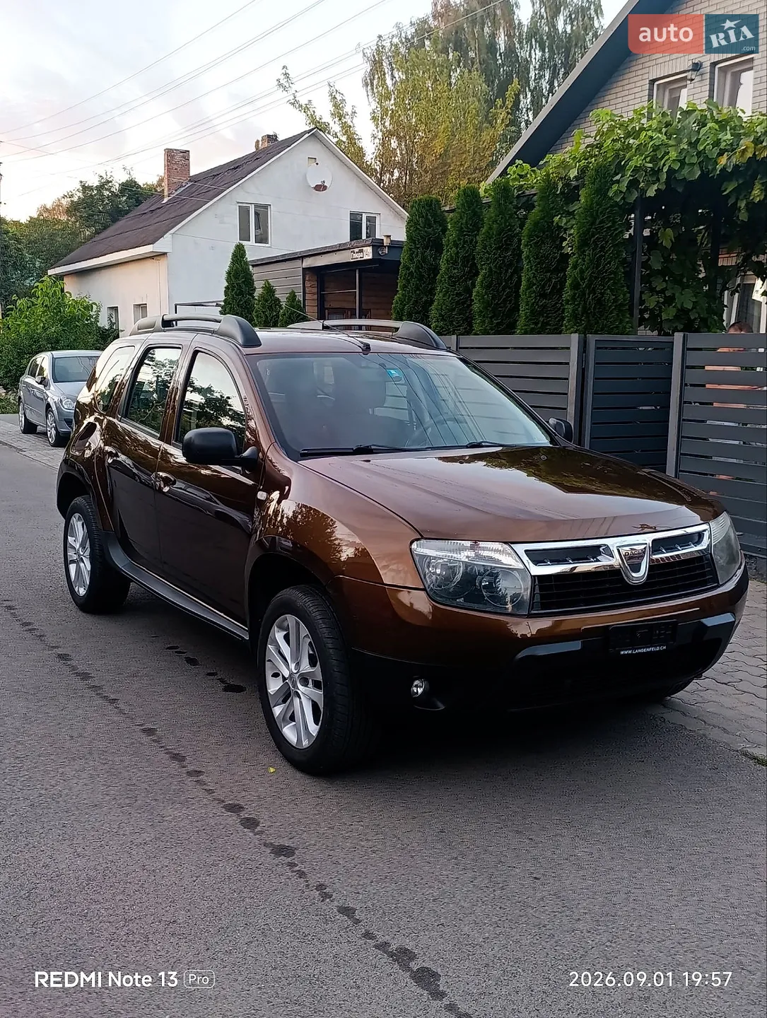 Dacia Duster, 2011