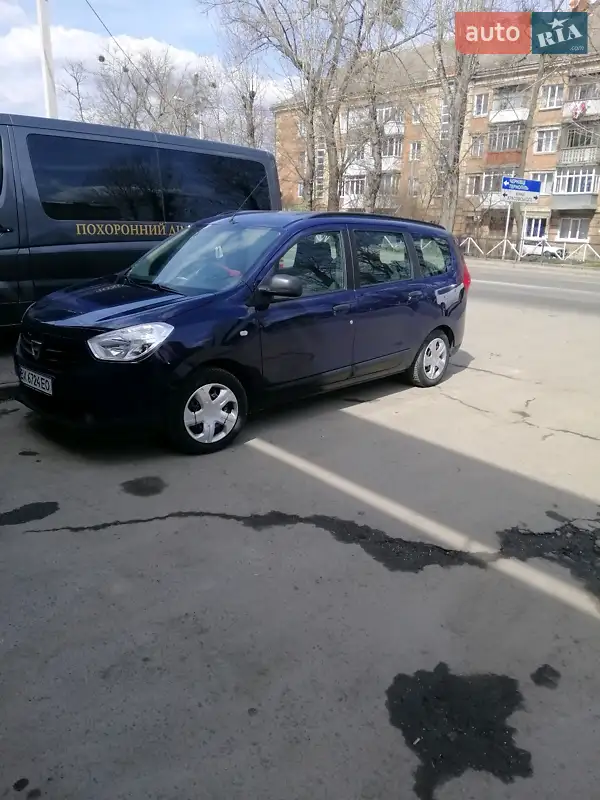Dacia Lodgy, 2013