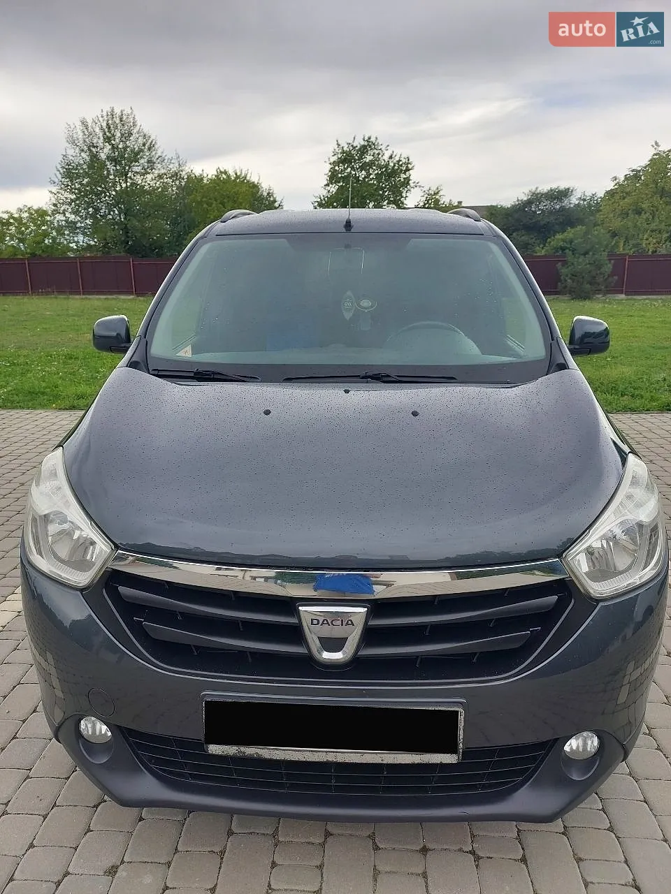 Dacia Lodgy, 2013