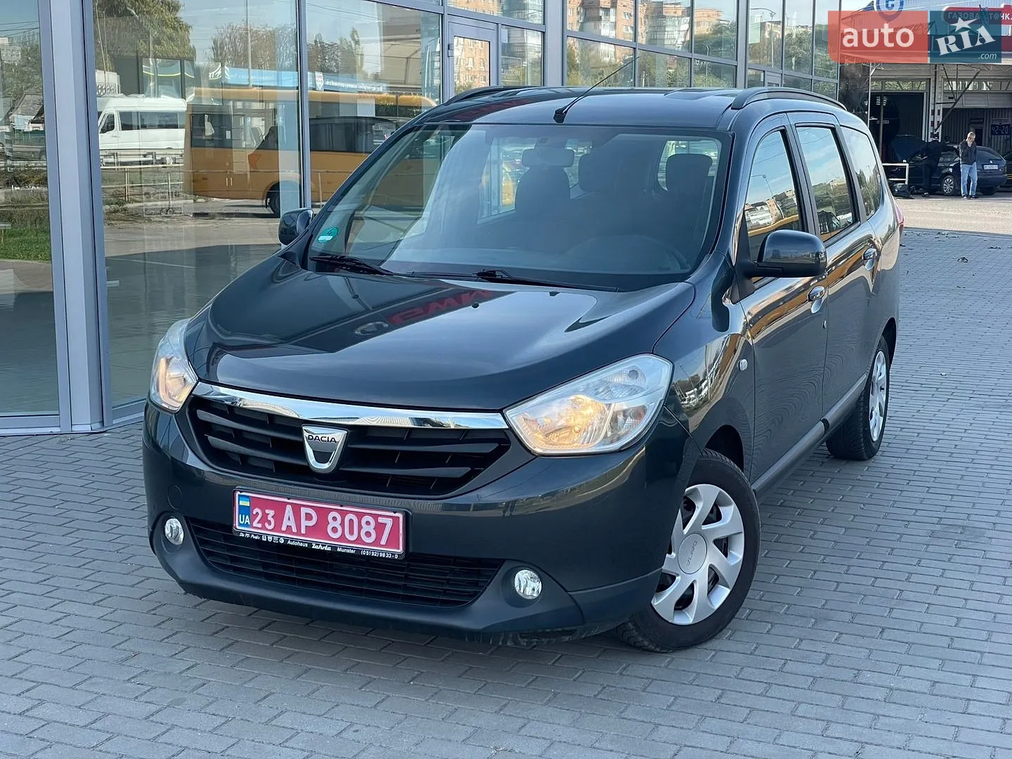 Dacia Lodgy, 2013