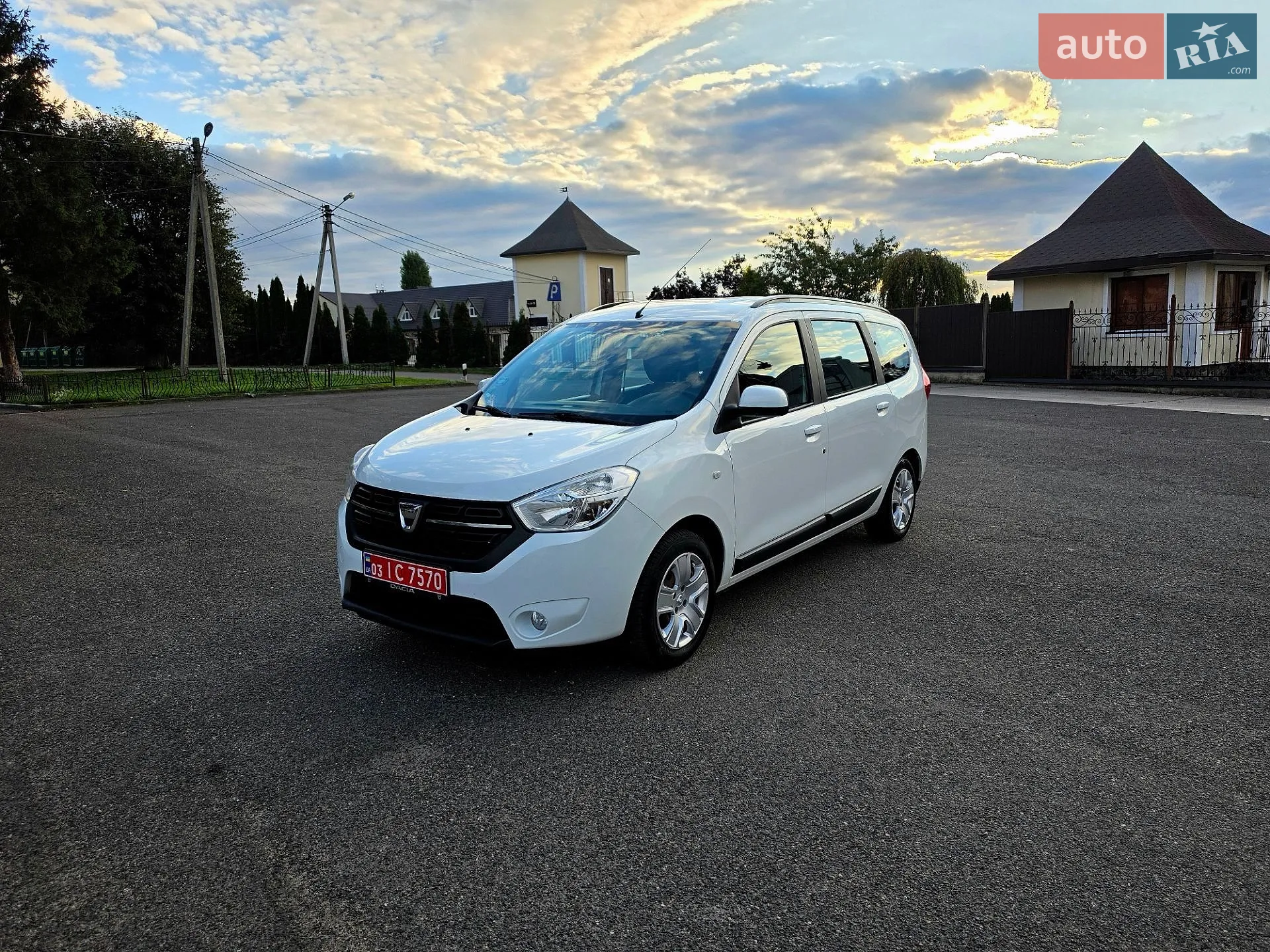 Dacia Lodgy, 2017