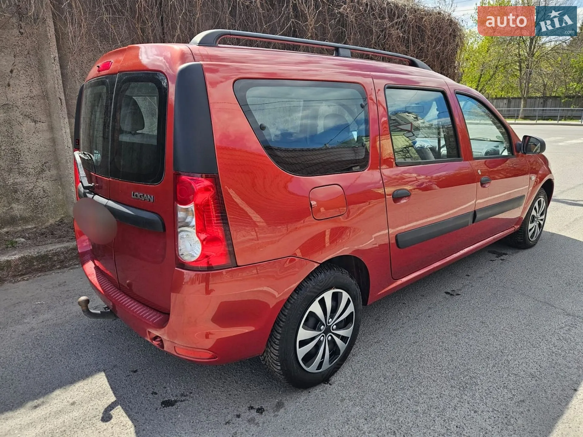 Dacia Logan MCV, 2011