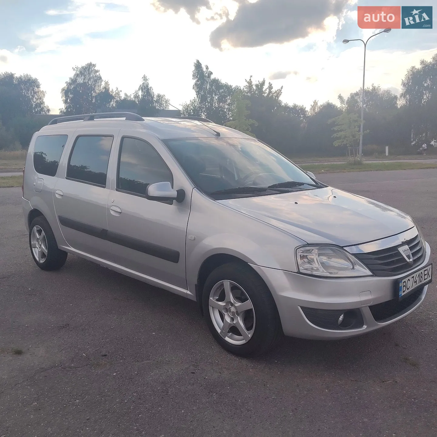 Dacia Logan MCV, 2012