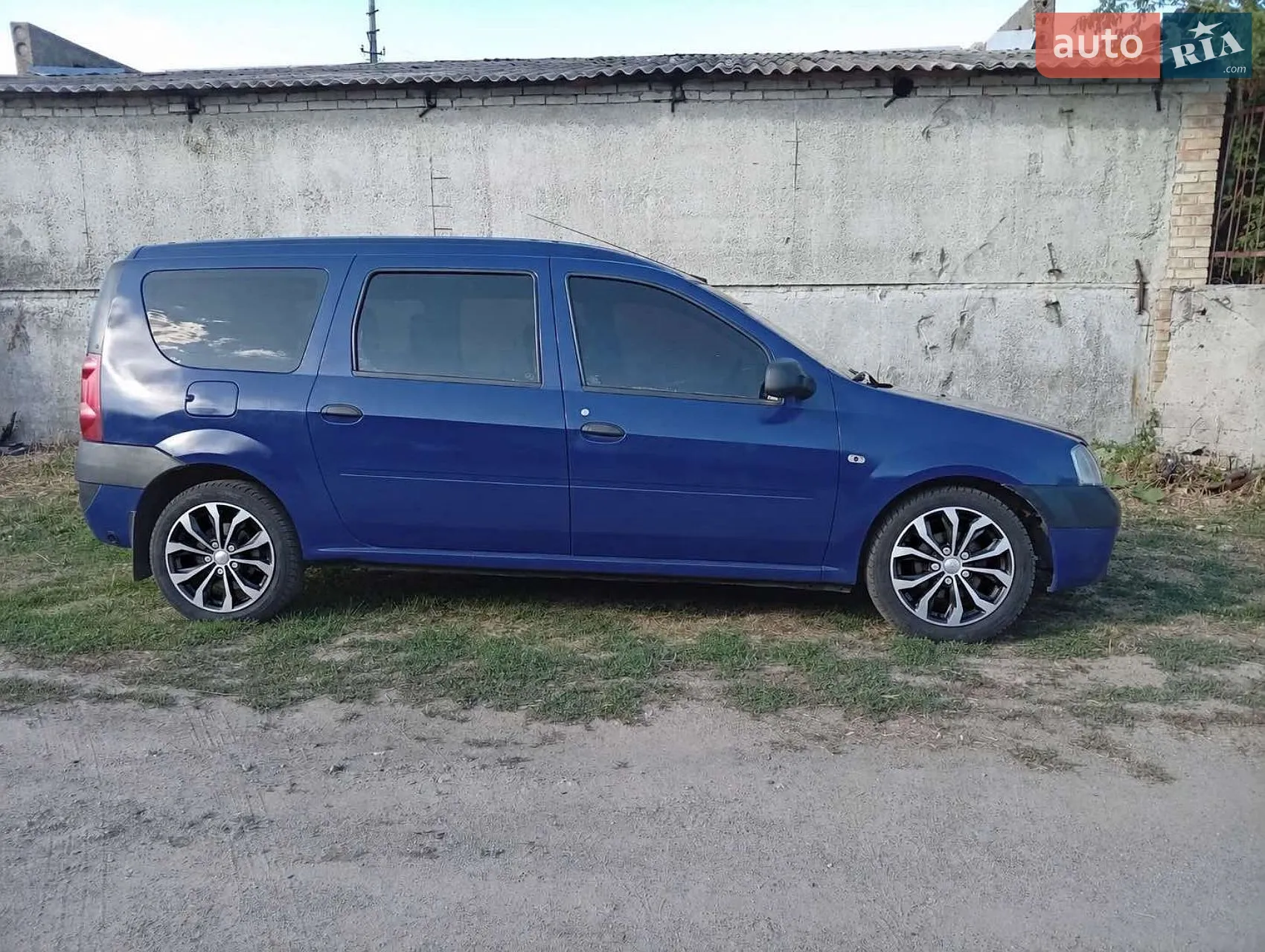 Dacia Logan MCV, 2008