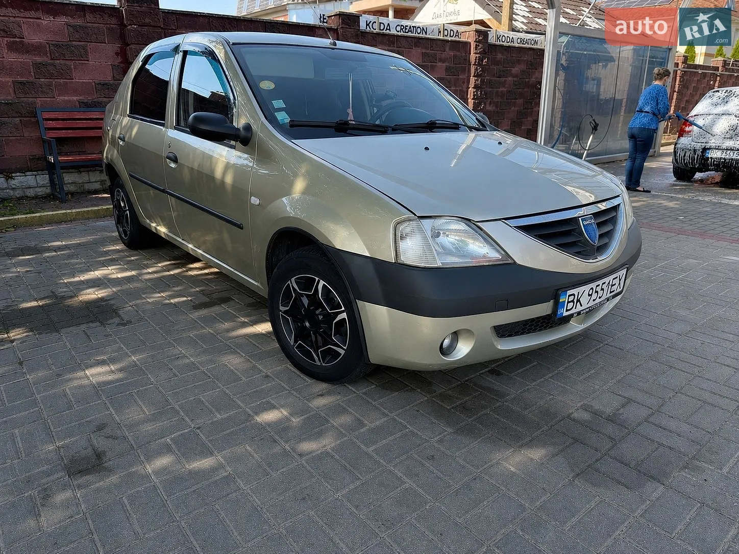Dacia Logan, 2006