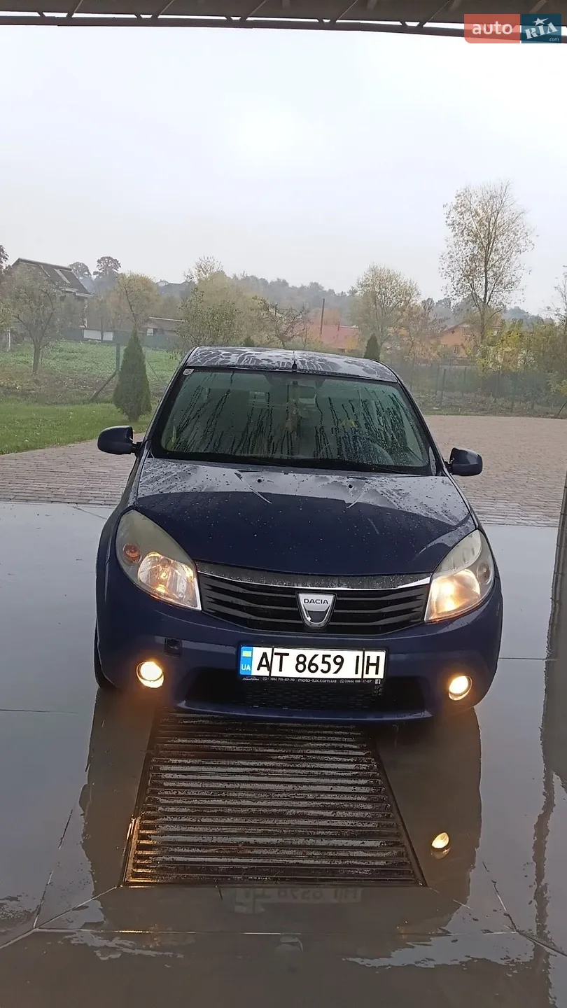 Dacia Sandero, 2008
