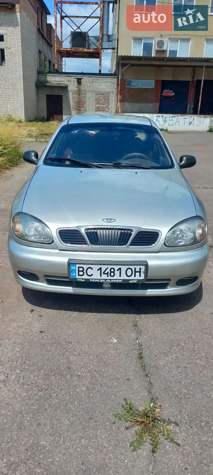 Daewoo Lanos, 1998
