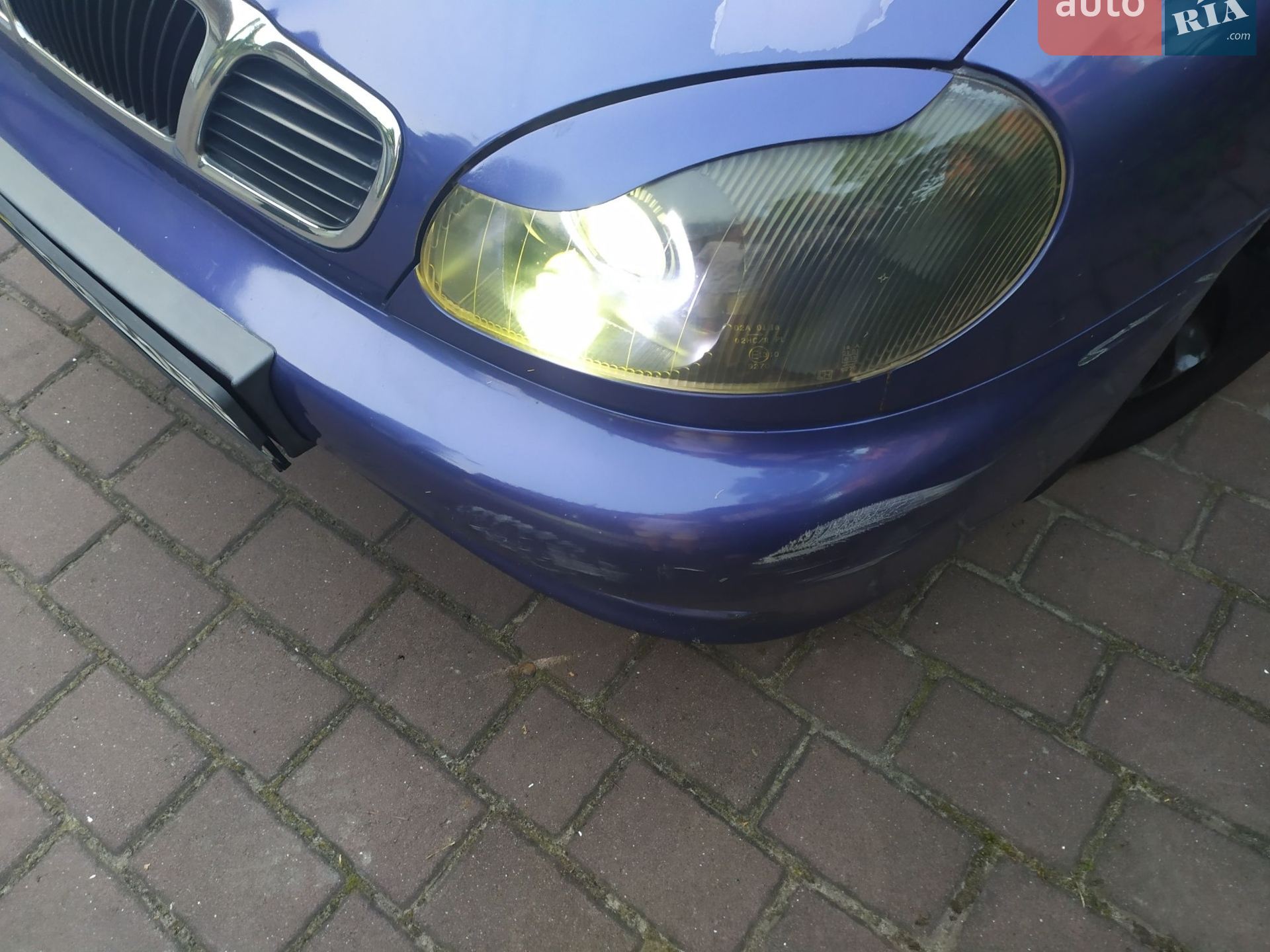 Daewoo Lanos, 1998