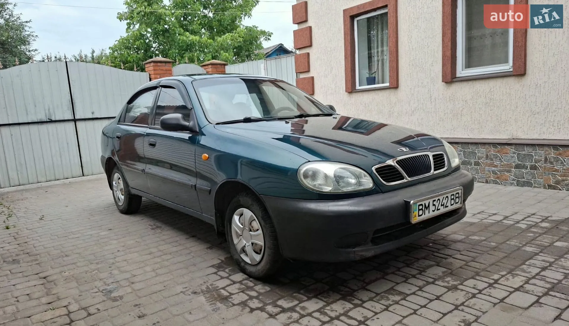 Daewoo Lanos, 1998