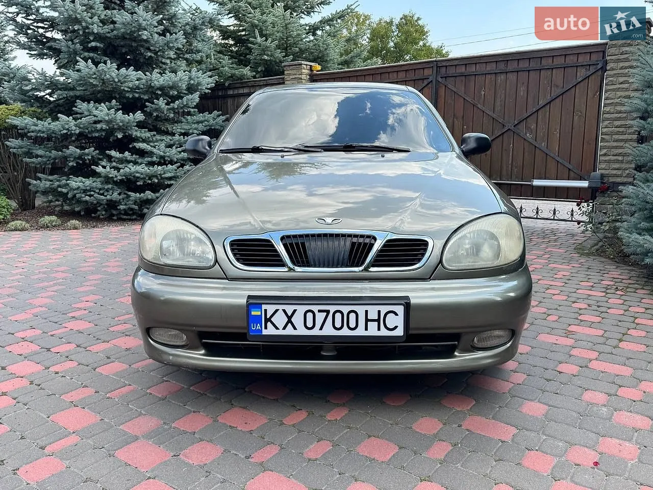 Daewoo Lanos, 2002