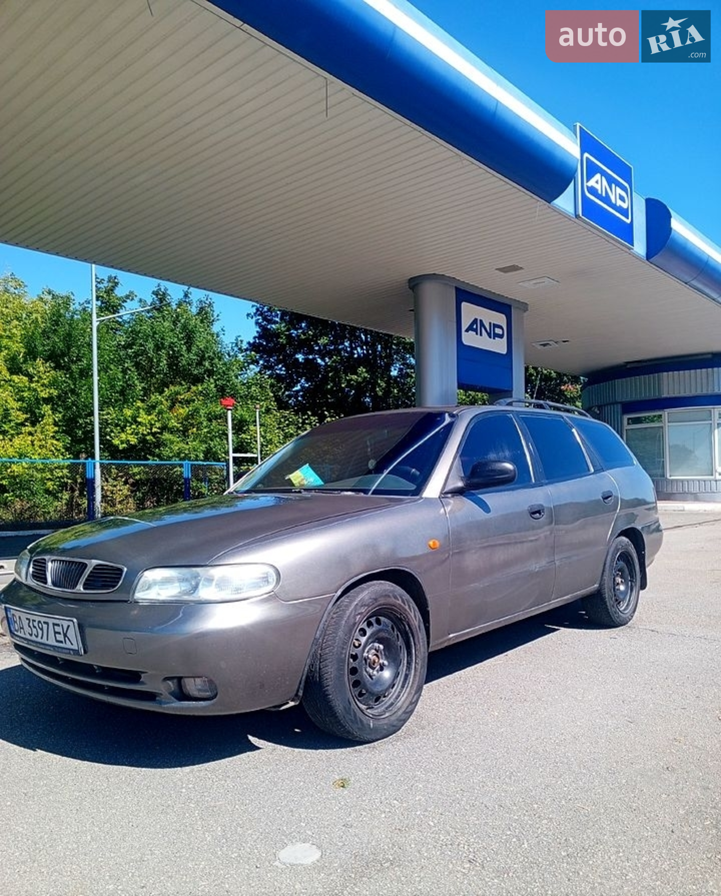 Daewoo Nubira, 1999