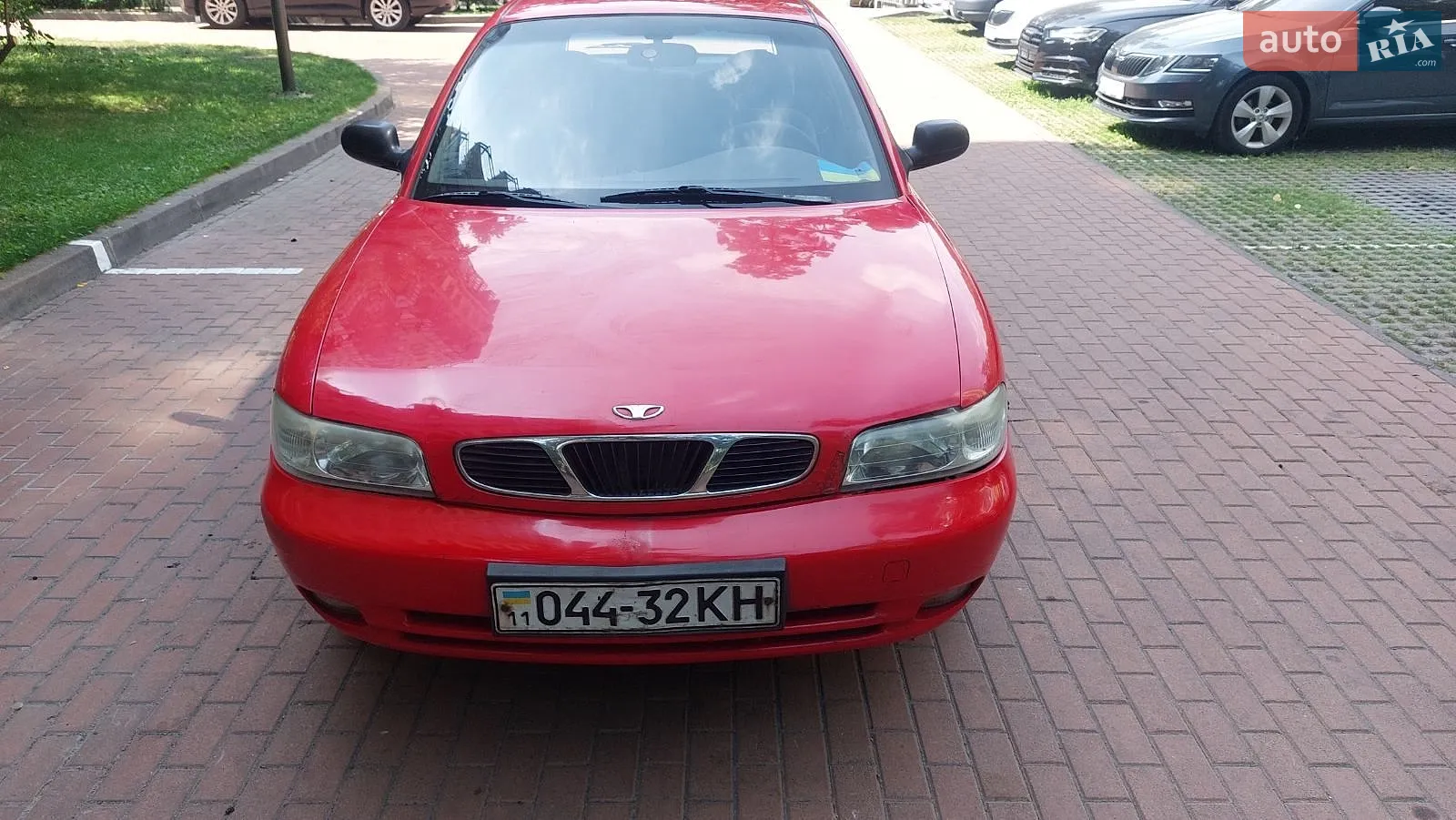 Daewoo Nubira, 1998