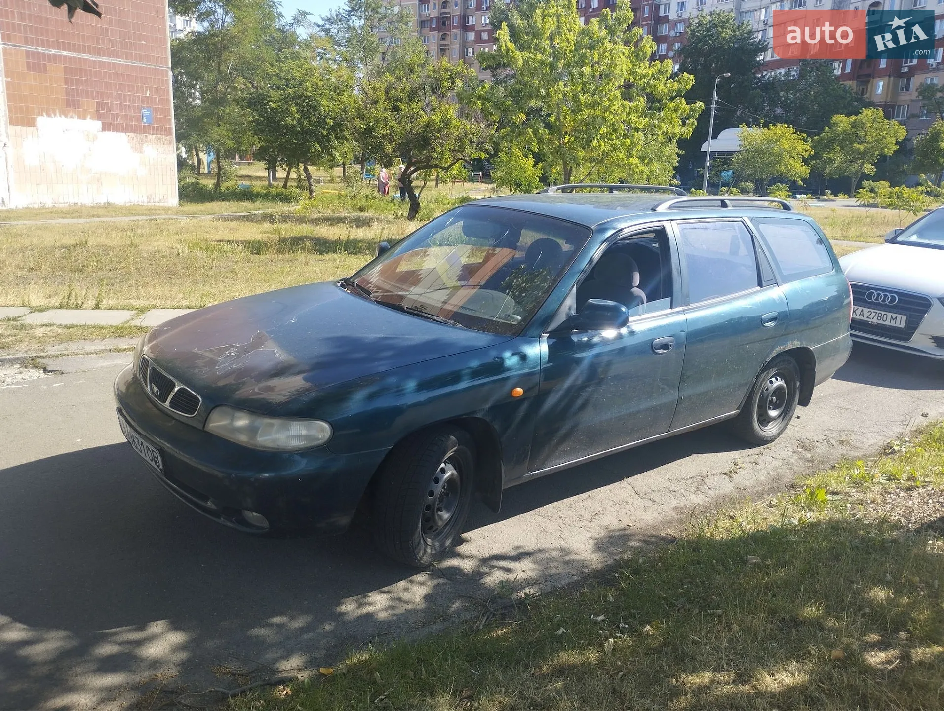 Daewoo Nubira, 1998
