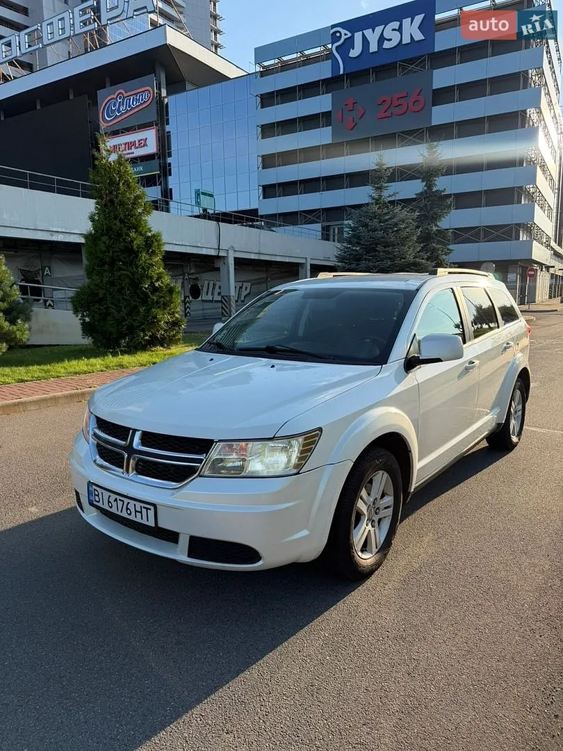 Dodge Journey, 2012