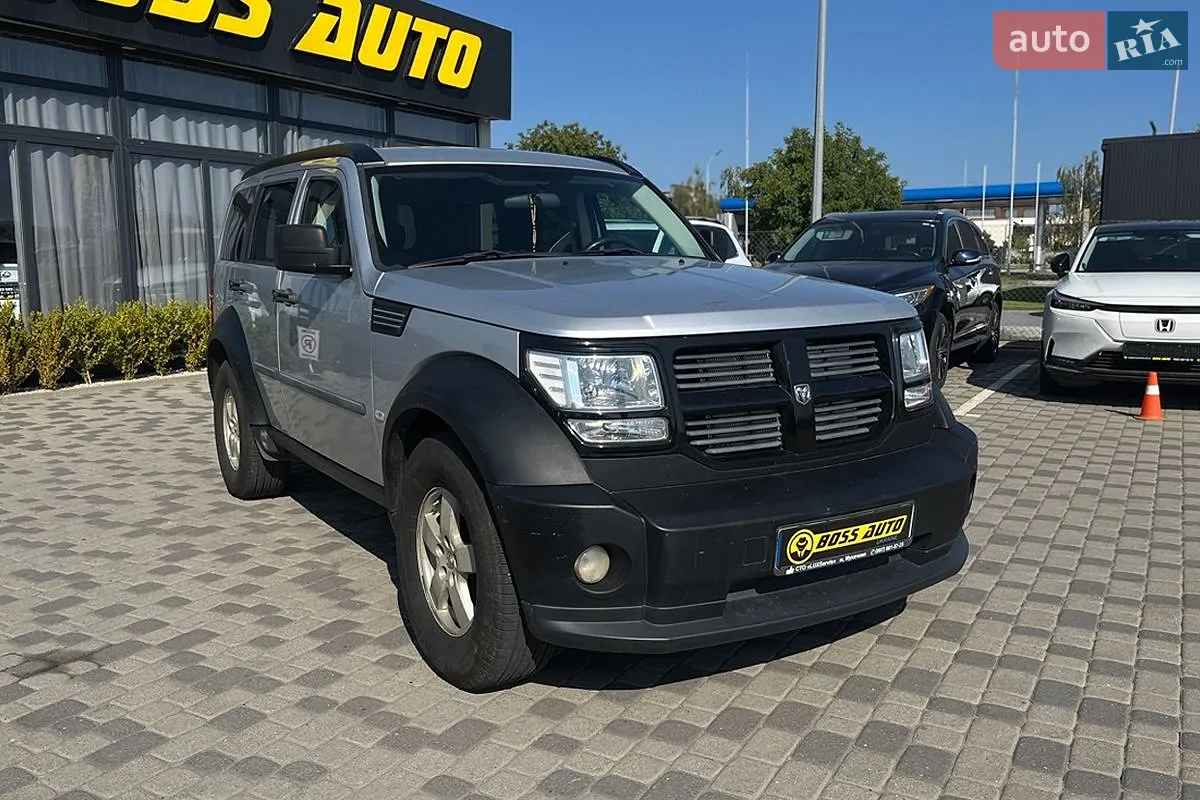 Dodge Nitro, 2008