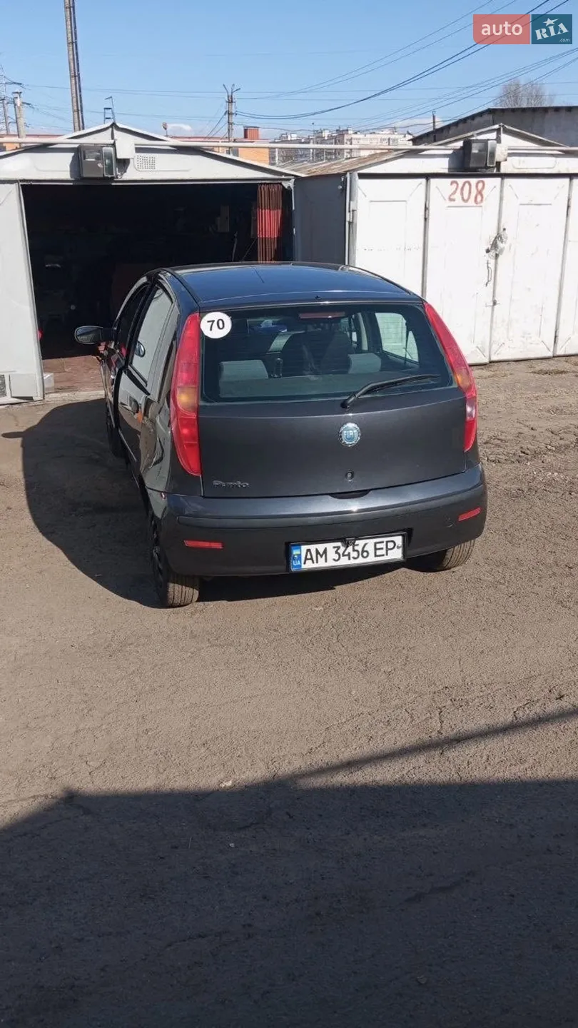 Fiat Punto, 2004