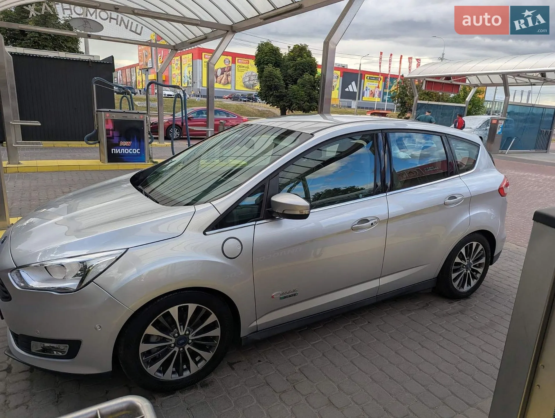 Ford C-Max, 2017
