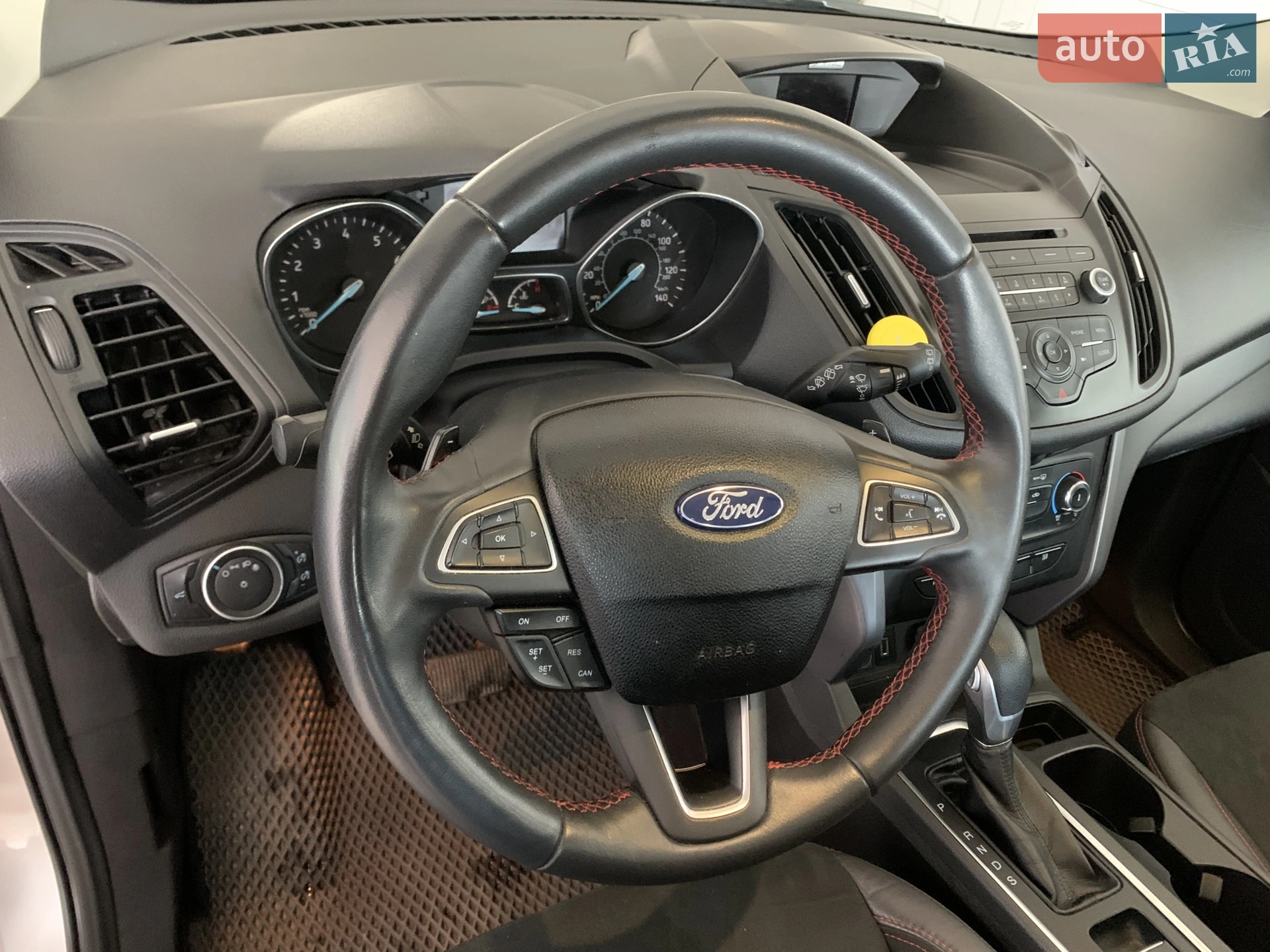 Ford Escape, 2017
