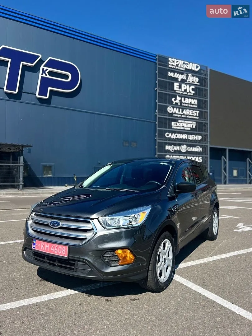 Ford Escape, 2017