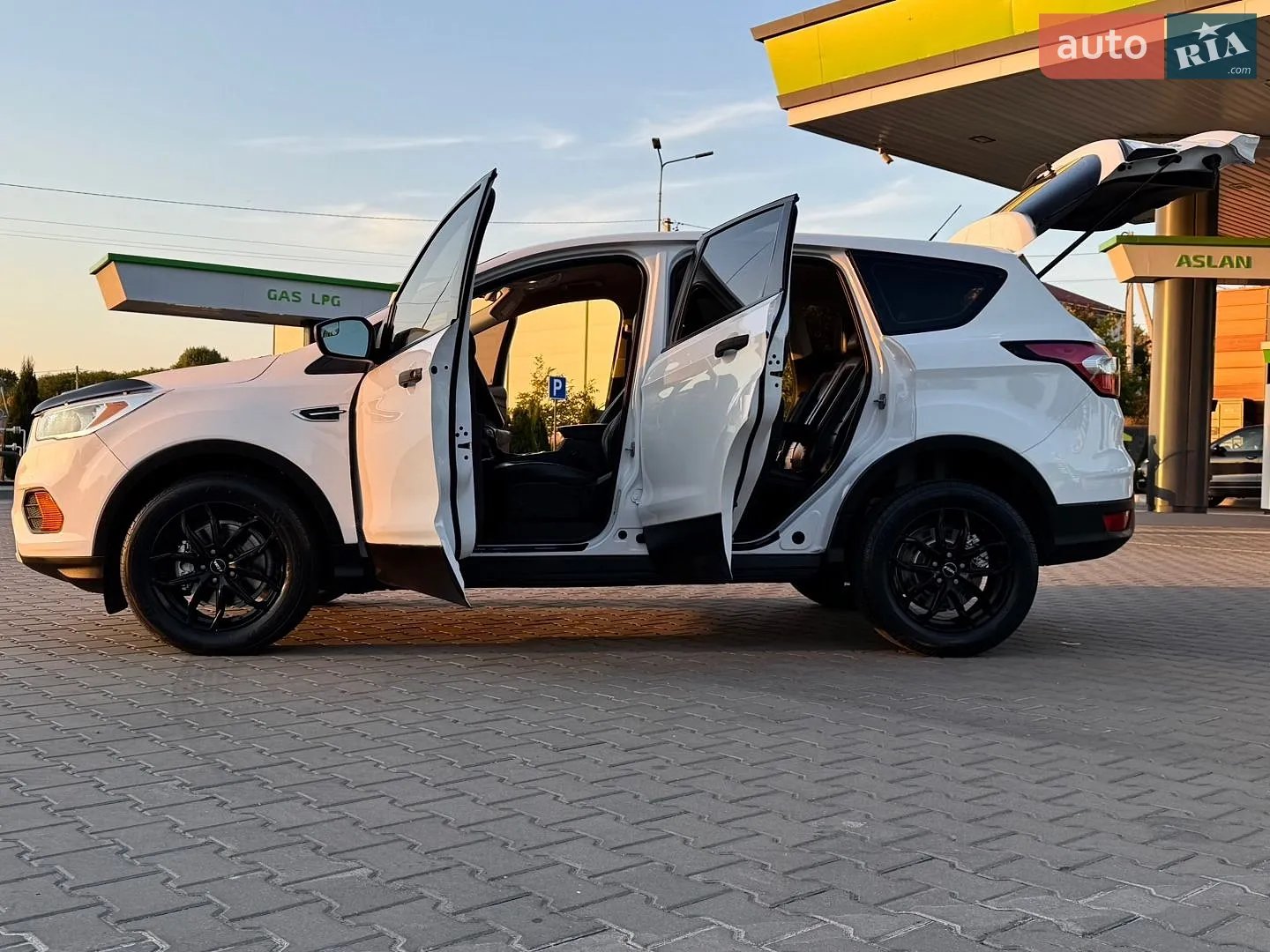 Ford Escape, 2017