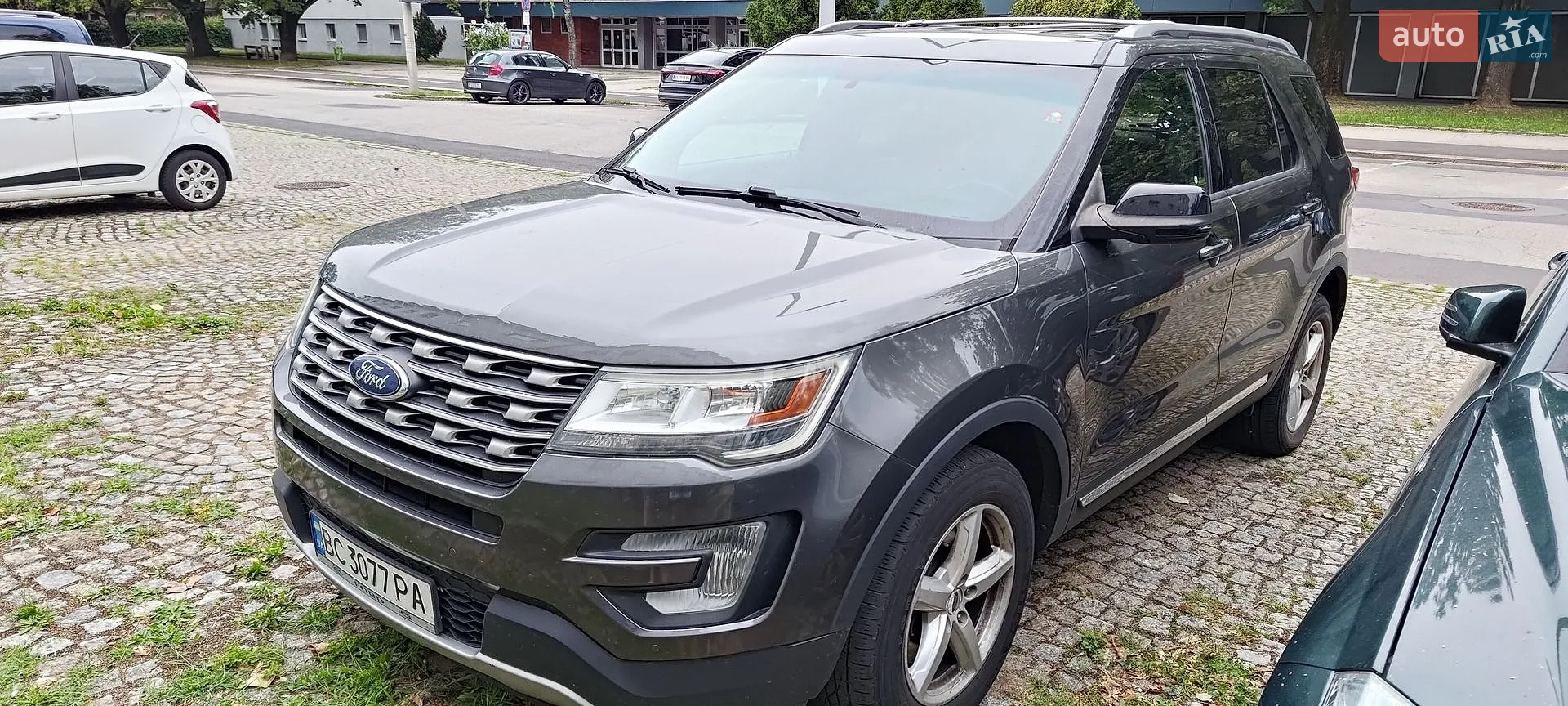 Ford Explorer, 2016